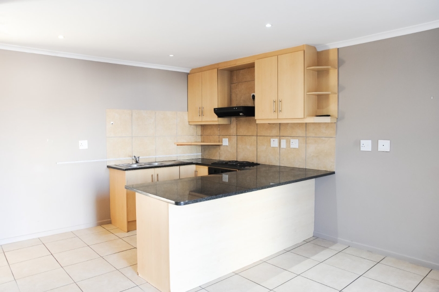 3 Bedroom Property for Sale in Country Club Western Cape